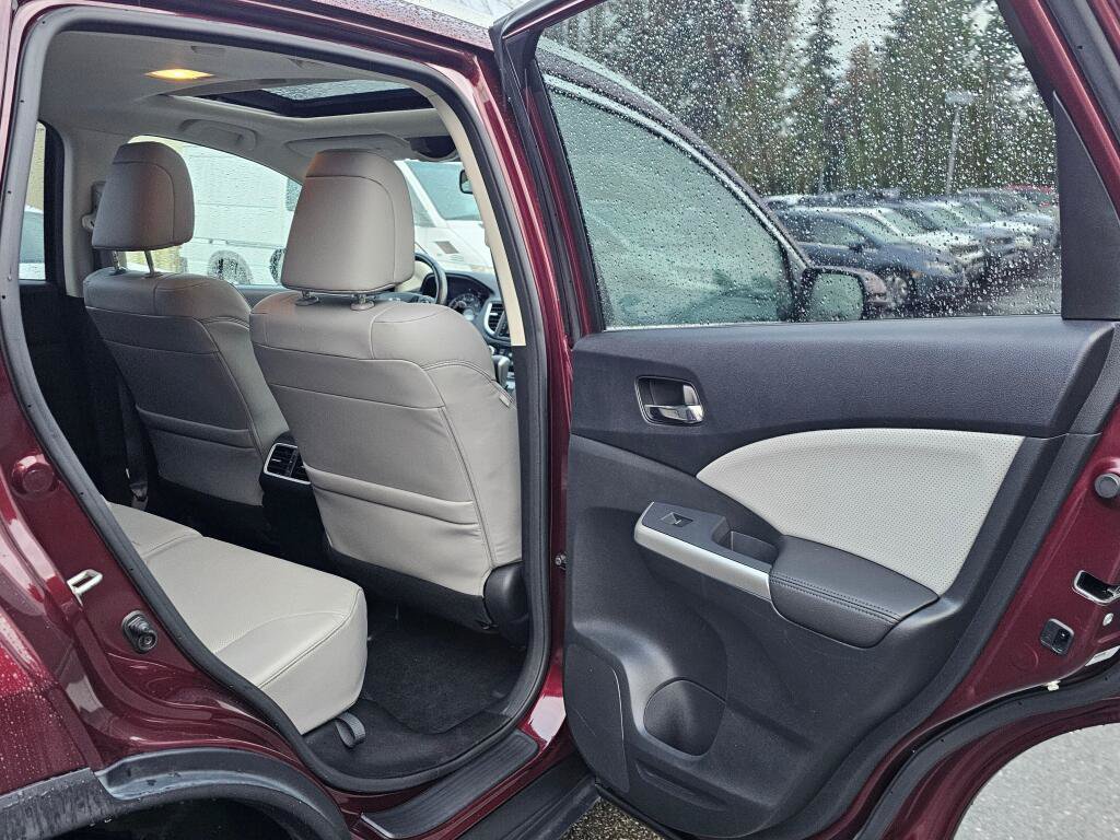 Used 2016 Honda CR-V Touring image 14