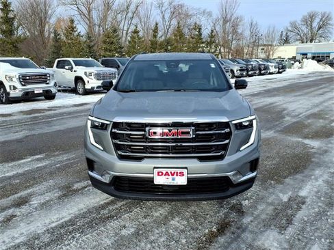 Used 2025 GMC Acadia Elevation image 9