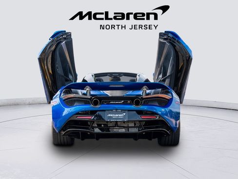 Used 2022 McLaren 720S Spider RWD image 29