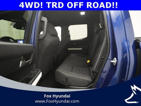 Used 2024 Toyota Tacoma TRD Off-Road image 15