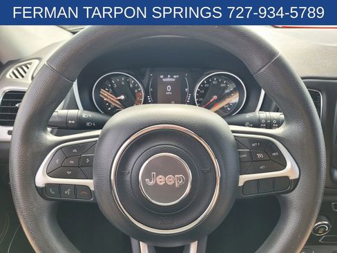 Used 2018 Jeep Compass Sport image 30