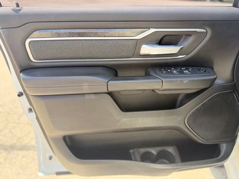 Used 2019 RAM 1500 Big Horn AWD/4WD image 8
