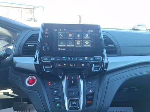 Used 2024 Honda Odyssey EX-L image 13