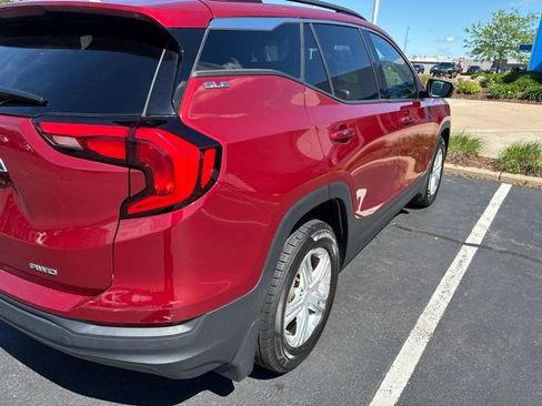 Used 2020 GMC Terrain SLE AWD/4WD image 4
