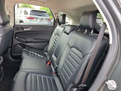 Used 2024 Ford Edge SEL AWD/4WD image 12