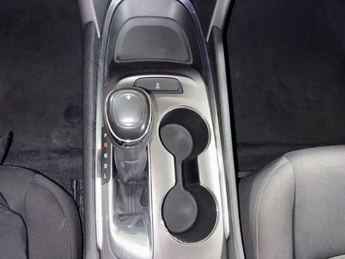 Used 2019 Chevrolet Malibu LT FWD image 18