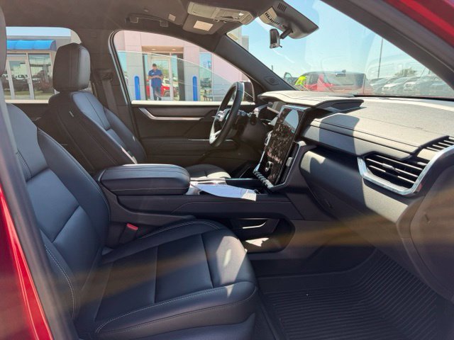 Used 2026 GMC Acadia Elevation w/ Black Edition FWD image 10