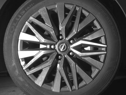 Used 2025 Nissan Altima 2.5 SV image 13