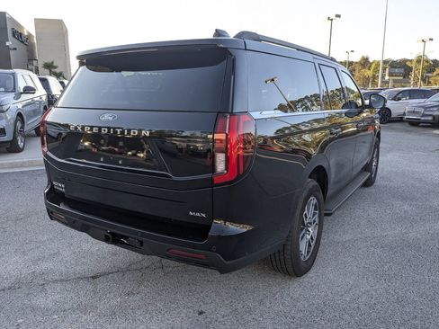 Certified 2025 Ford Expedition Max Active image 4