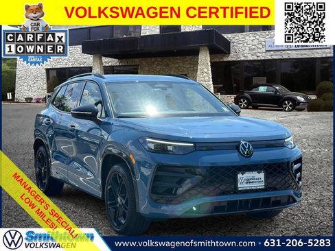Used 2026 Volkswagen Tiguan SE R-Line AWD/4WD image 1