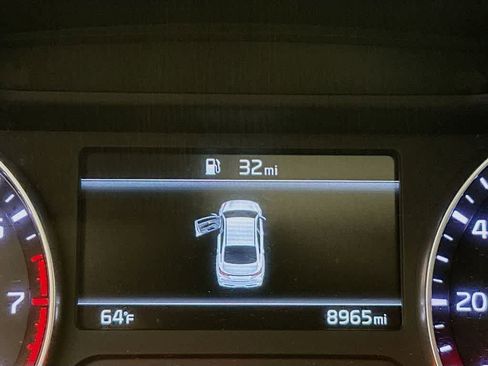 Used 2023 Kia Forte GT image 20