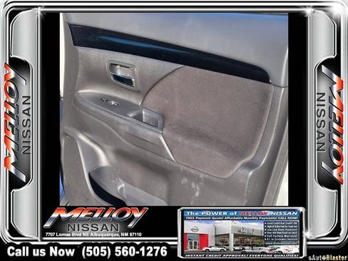 Used 2020 Mitsubishi Outlander ES image 16