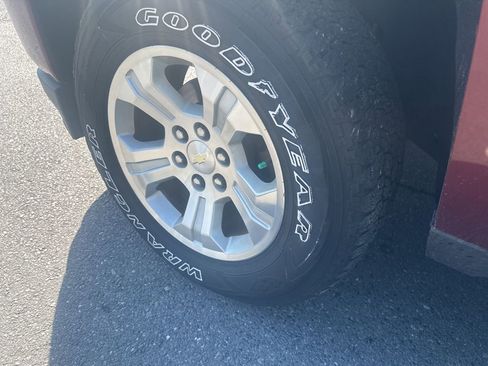 Used 2017 Chevrolet Silverado 1500 LT w/ All Star Edition AWD/4WD image 9