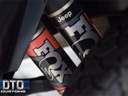 Used 2023 Jeep Gladiator Mojave w/ Trailer Tow Package image 26