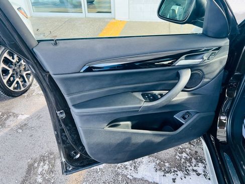 Used 2017 BMW X1 xDrive28i image 30