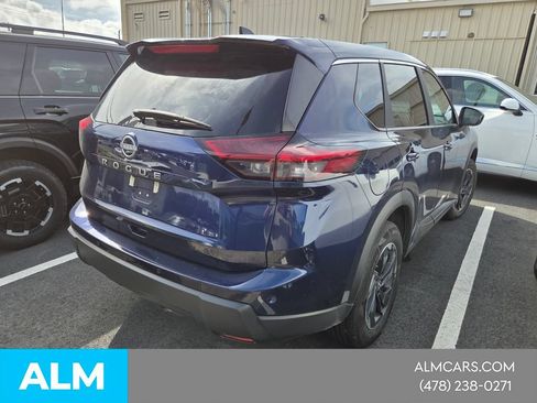 Used 2025 Nissan Rogue SV FWD image 13