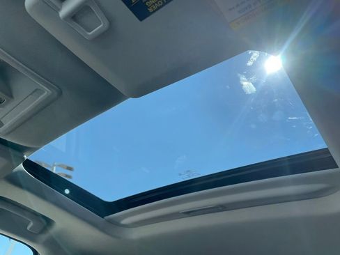 New 2025 Ford Maverick Lobo image 21