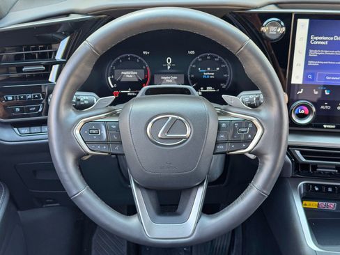 Used 2024 Lexus TX 350 AWD w/ Captains Chair Package image 20