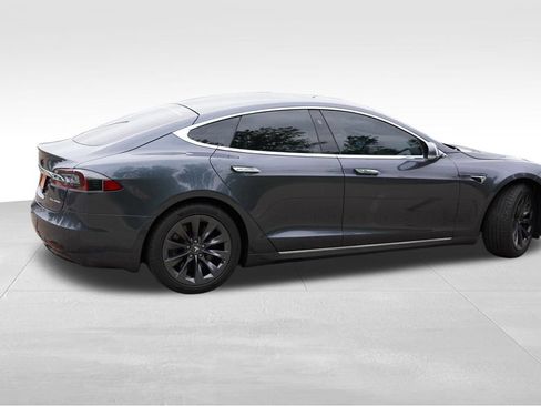 Used 2020 Tesla Model S Long Range Plus AWD/4WD image 4