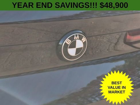 Used 2022 BMW X6 M50i w/ Executive Package image 35