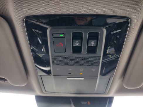 New 2026 Mitsubishi Outlander SE image 24