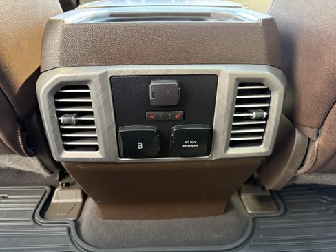 Used 2019 Ford F350 Limited AWD/4WD image 36
