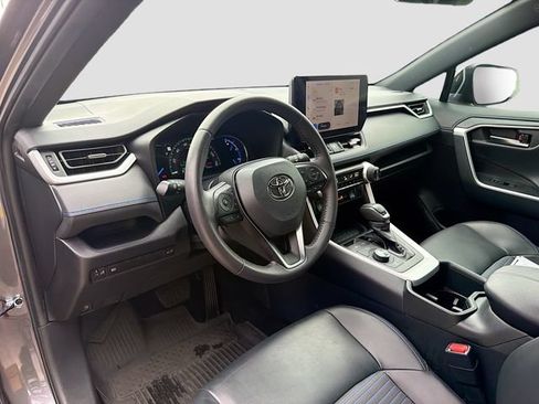 Used 2024 Toyota RAV4 XSE AWD/4WD image 25