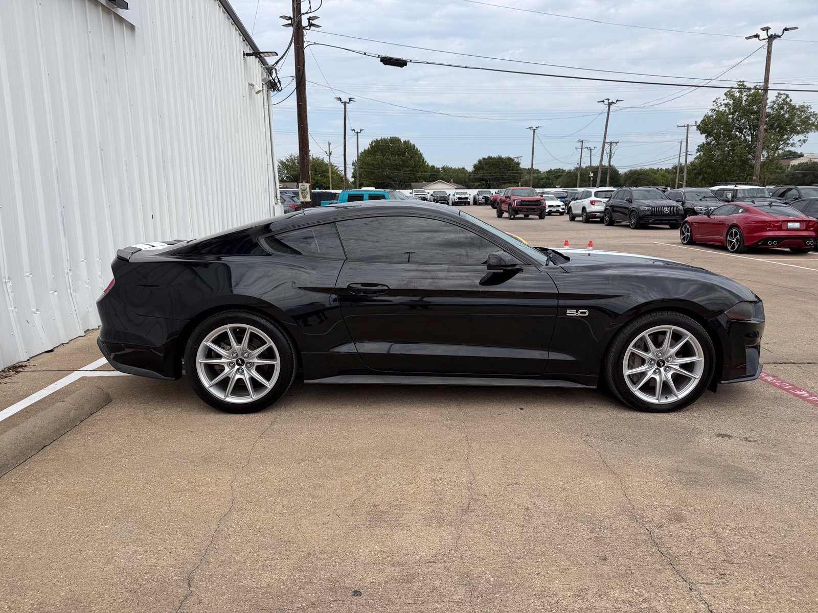 Used 2018 Ford Mustang GT Premium RWD image 8