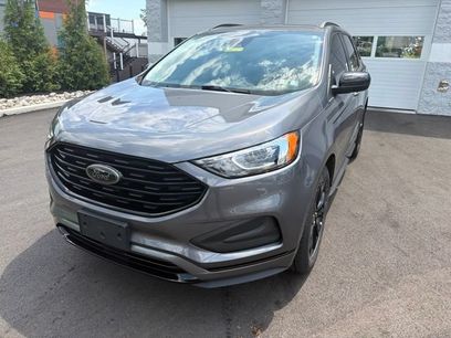 Certified 2024 Ford Edge SE w/ Black Appearance Package