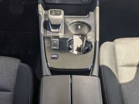 Used 2026 Nissan Rogue SV FWD image 20