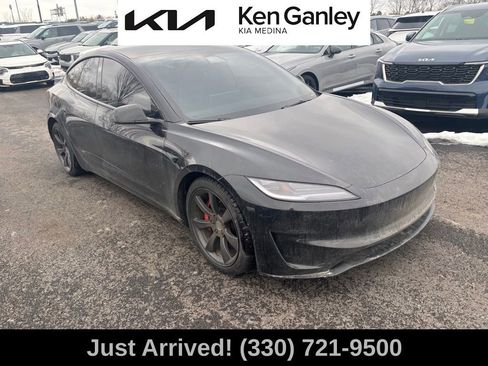 Used 2024 Tesla Model 3 Performance image 3