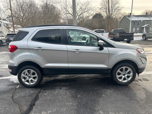 Used 2022 Ford EcoSport SE image 4