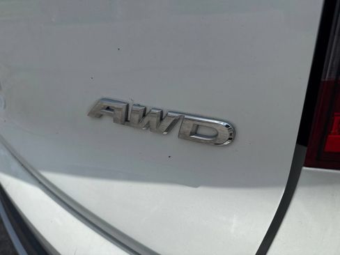 Used 2019 Honda Pilot EX image 4