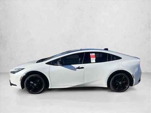 New 2026 Toyota Prius Plug-In Hybrid image 5