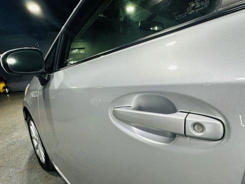 Used 2012 Toyota Prius V Five FWD image 11
