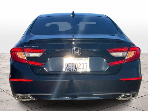 Used 2022 Honda Accord Sport image 7