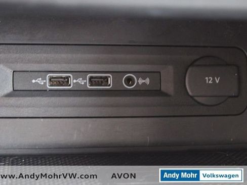 Used 2020 Volkswagen Atlas Cross Sport SE w/ Towing Package image 42