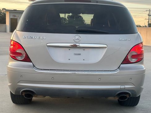 Used 2008 Mercedes-Benz R 320 CDI 4MATIC image 5