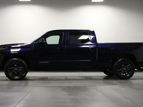 Used 2026 Toyota Tundra Platinum AWD/4WD image 7