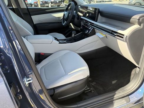 New 2026 Hyundai Tucson SEL image 13