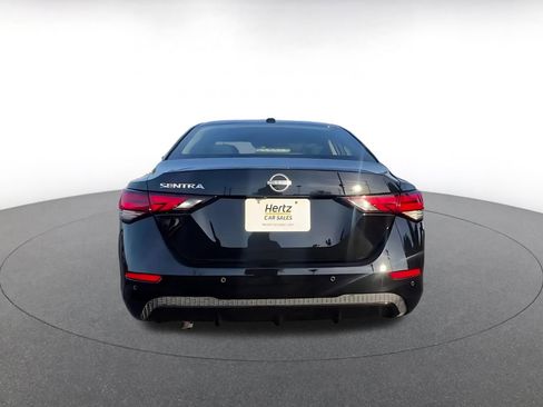 Used 2025 Nissan Sentra SV image 12