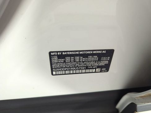 Used 2024 BMW X3 sDrive30i RWD image 40