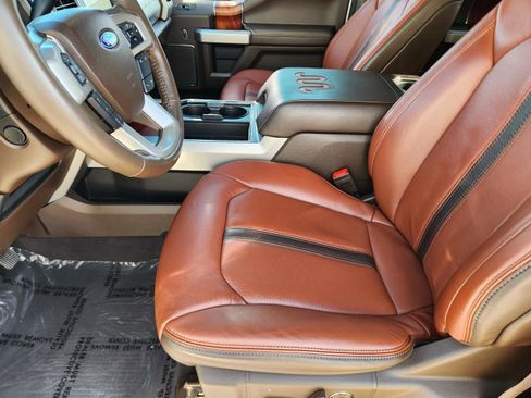Used 2020 Ford F250 King Ranch w/ King Ranch Ultimate Package AWD/4WD image 7