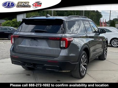 Used 2025 Ford Explorer ST-Line w/ Premium Package RWD image 7