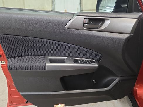 Used 2011 Subaru Forester 2.5X w/ Alloy Wheel Value Pkg image 27