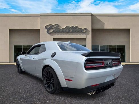 Used 2021 Dodge Challenger R/T Scat Pack RWD image 6