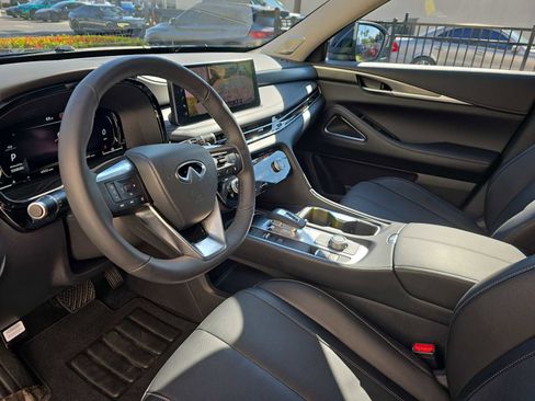 Certified 2026 INFINITI QX60 Luxe w/ Family Package image 14