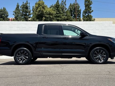 Certified 2024 Honda Ridgeline Sport image 6