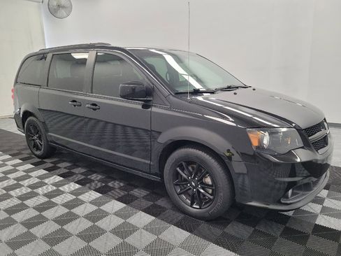 Used 2019 Dodge Grand Caravan GT FWD image 11
