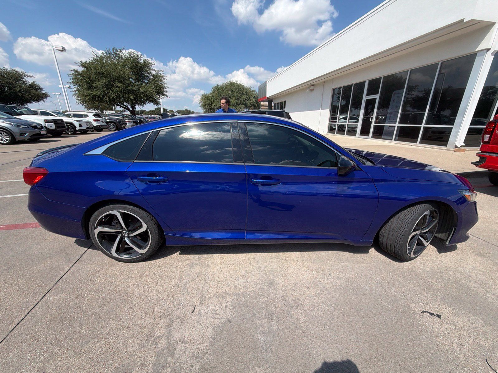 Used 2022 Honda Accord Sport Special Edition image 4